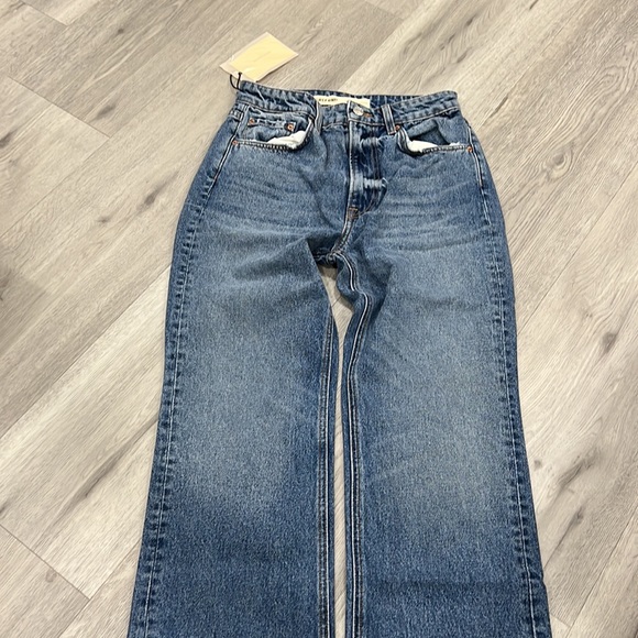 GRLFRND Melanie Petite High Rise Boot Cut Jeans Los Feliz NWT 26 - Picture 3 of 8